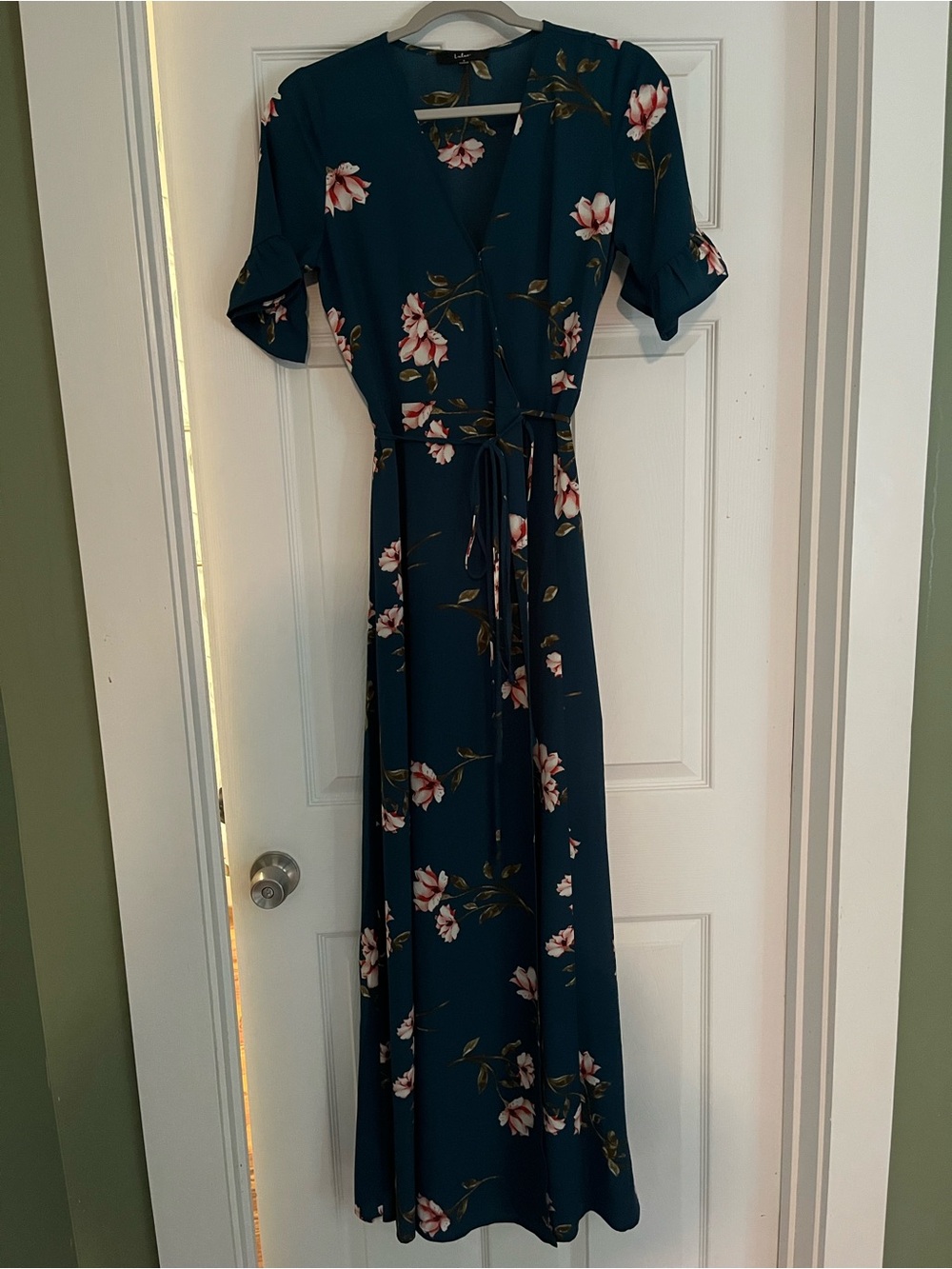 NWT Lulu’s Wrap Dress
